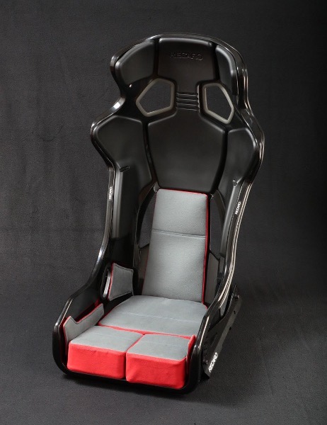 PRO RACER RMS】 2700G ／ 2600A □ RECARO（レカロ）シートのことならレカロ専門店（RECARO  SHOP）のTRIALへ。腰痛対策、腰痛予防。TRIALでは、腰痛の方にもオススメの医療シートでもあるRECARO（レカロ）シートを推薦しています。