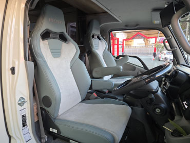 TOYOTA@J[h@GDY281i2024Nj@Ɂ@RECAROiJj@SR-C@UT100@A/R@T[WOC@~E@
