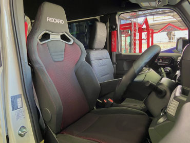 HONDA@N-VAN@JJ2i2022Nj@Ɂ@RECAROiJj@SR-C@BK100H@A/R@BK/RED@V[gq[^[t@