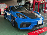 ポルシェ GT4RS 982L40(2024年) に RECARO(レカロ) SR-S BK100 BK/ブルー & SR-C BK100 BK/ブルー プレミアム仕様 装着