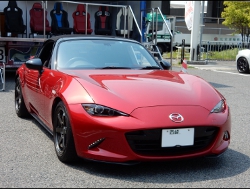 RECAROiJV[gj@MAZDA@ND[hX^[@ND5RCɃJ@SR-7@GK100@BK/RED@iV[gobNJo[@sAmubNj@