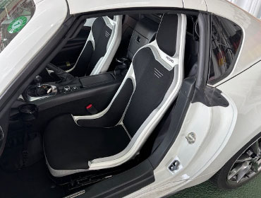 MAZDA@[hX^[RF@NDERCi2022Nj@Ɂ@RECAROiJj@RCS@zCgVF/ubNbV@V[gq[^[t@~E@