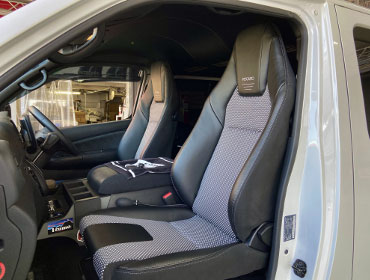 NISSAN@Lo@VR2E26i2022Nj@Ɂ@RECAROiJj@LX-F@WL110H@BK@V[gq[^[t@~E@