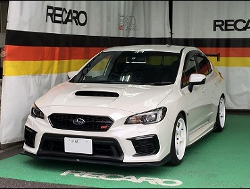 SUBARU@WRXi2019Nj@Ɂ@RECAROiJj@v[T[RMS@2700G@