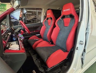 SUZUKI@SRXeBO[@MH55Si2019Nj@Ɂ@RECAROiJj@SR-S@UT100@RED@~E@