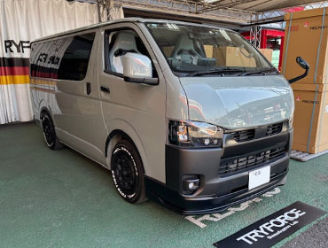 TOYOTA@nCG[X@GDH206Vi2025Nj@Ɂ@RECAROiJj@SR-C@UT100@A/R@T[WOC@~E@