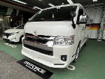 TOYOTA ハイエース TRH219W(2022年) に RECARO(レカロ) SR-C BK100 ×左右 装着