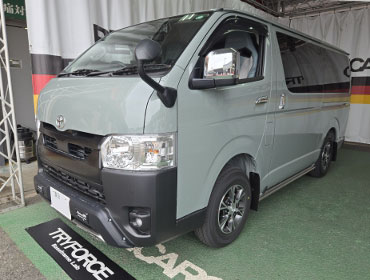 TOYOTA@nCG[X@GDH206Vi2025Nj@Ɂ@RECAROiJj@SR-C UT100@T[WOC@~E@
