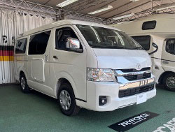 TOYOTA@nCG[X@3BF-TRH216Ki2025Nj@Ɂ@RECAROiJj@SR-C@UT100H A/R BK@V[gq[^[t@A[Xgt@~E@
